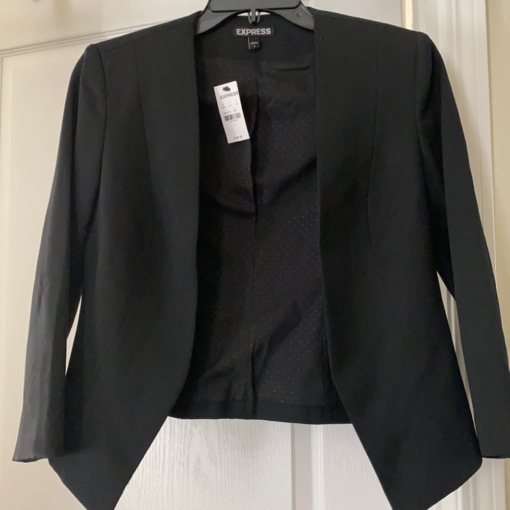 **BRAND NEW** Express Women’s Black Blazer